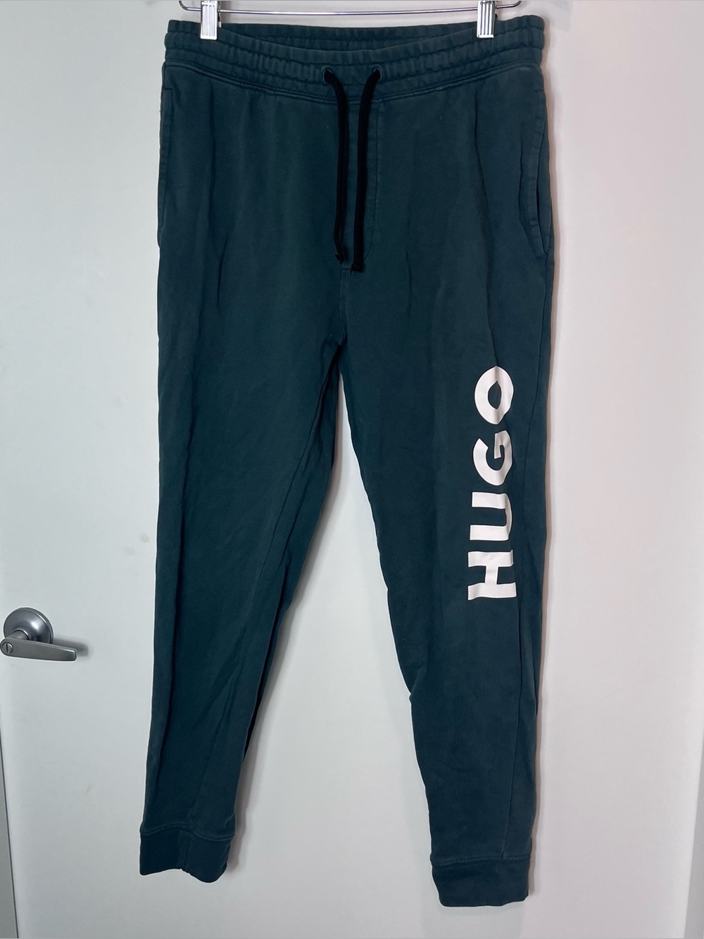 HUGO‎ Boss Men’s Logo Graphic Joggers Sweatpants Dark Green Medium